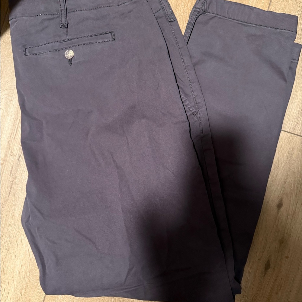 Men's Classic Charcoal Chinos